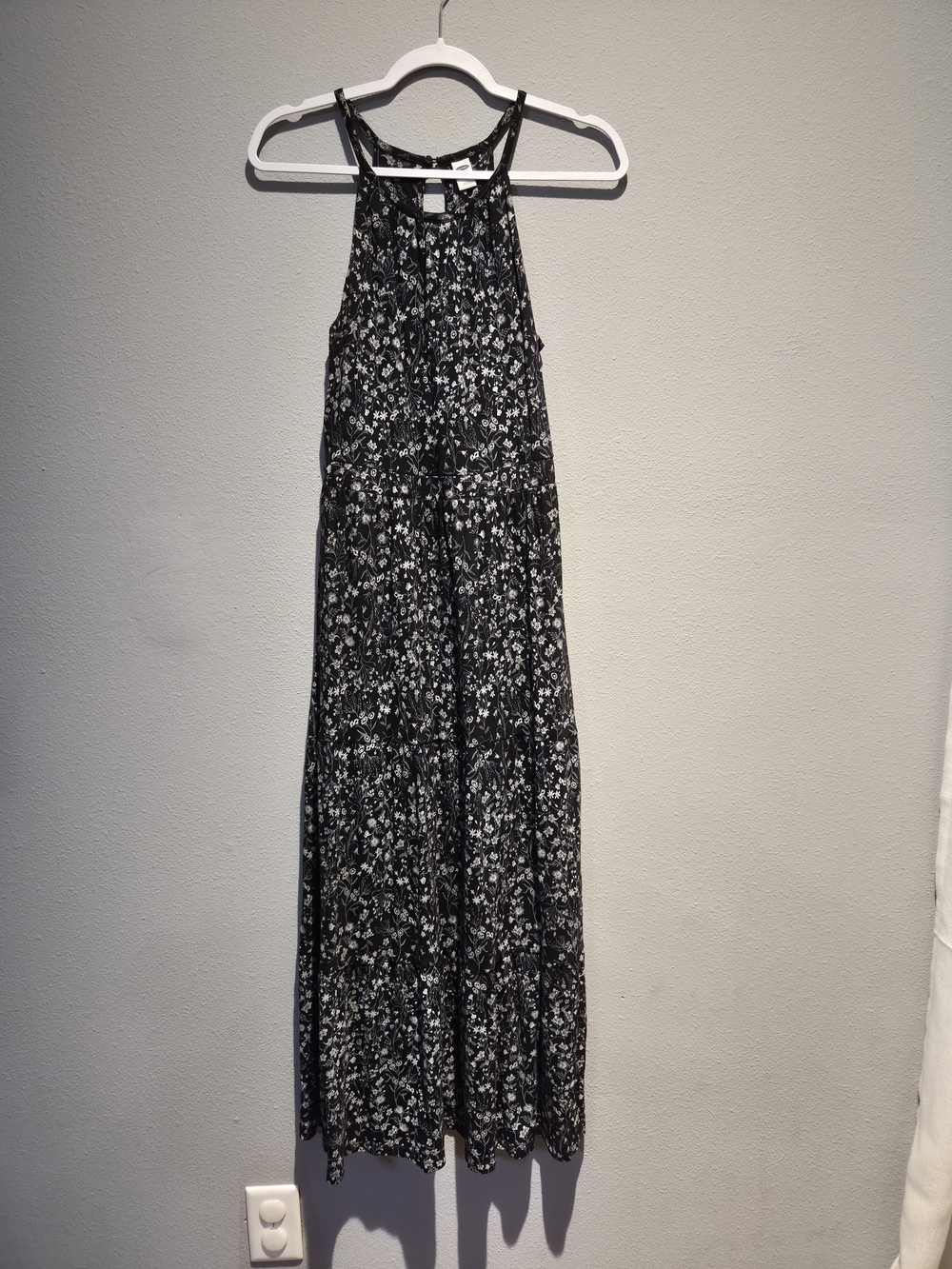 Old Navy Black and White Floral Halter Maxi Dress